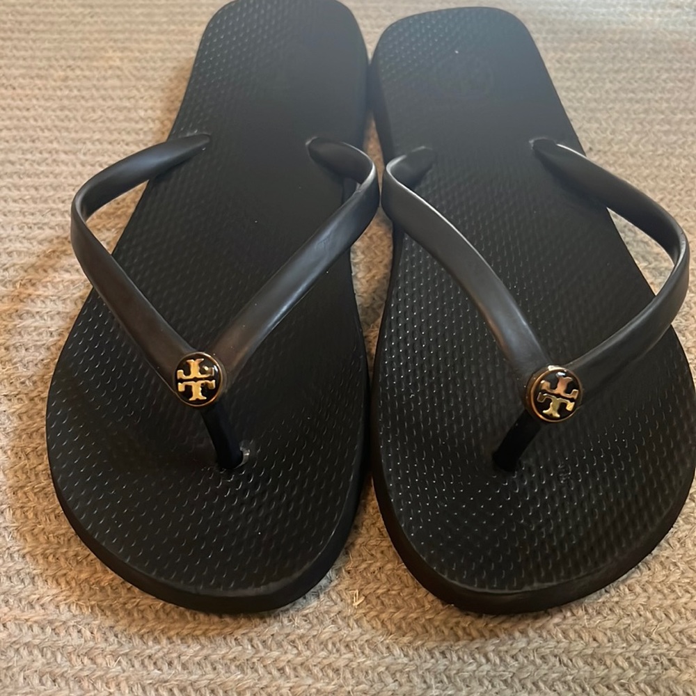 Tory Burch flip flops size 7